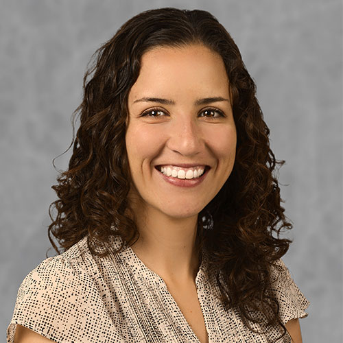 Dr. Adriana San Miguel